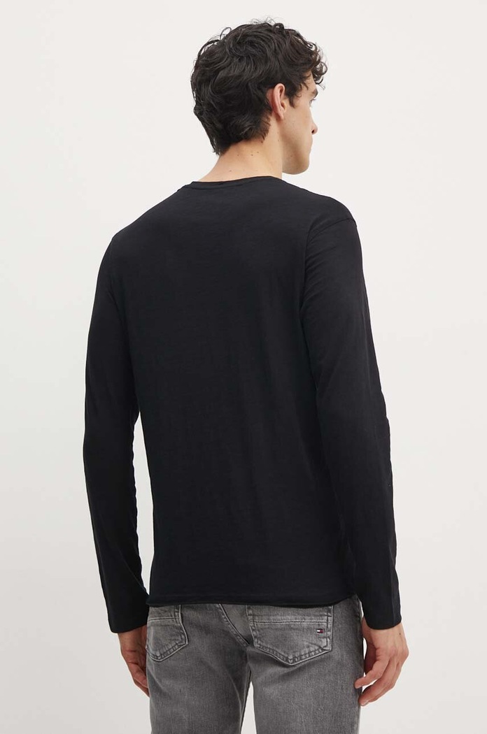 Odzież Sisley longsleeve bawełniany 3WF0S1013 czarny