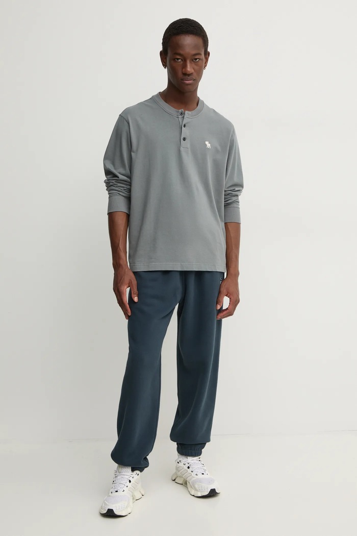 Bavlněné tričko s dlouhým rukávem Abercrombie & Fitch KI124.4534.120 šedá AW24