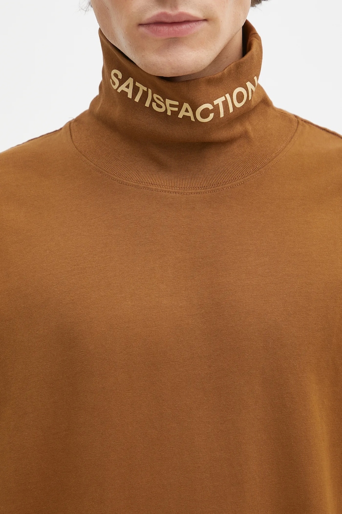 PLEASURES cotton longsleeve top Satisfaction Turtleneck P24W026 brown