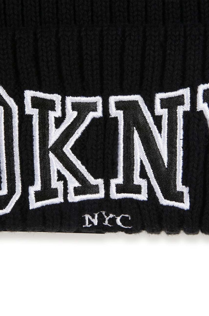 Chłopiec Dkny czapka dziecięca D62069. czarny