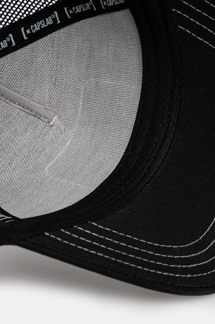 Детска шапка с козирка Capslab One Piece Capslab Trucker черен CL.OP1.3.ZOR2