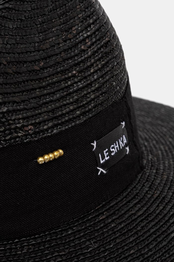 LE SH KA slaměný klobouk pletený Black Fedora BlackFedora černá SS26