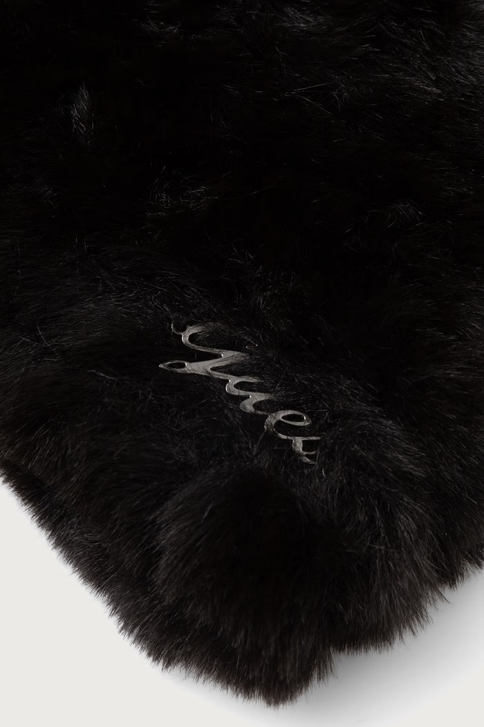 Αξεσουάρ Guess Σκούφος γυναικείος CECILIA W4BZ40.WGU30 μαύρο