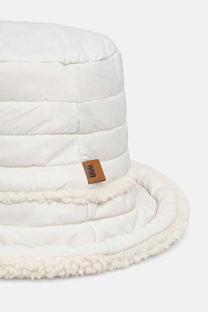 UGG Oboustranný klobouk UGG 101018 béžová AW24