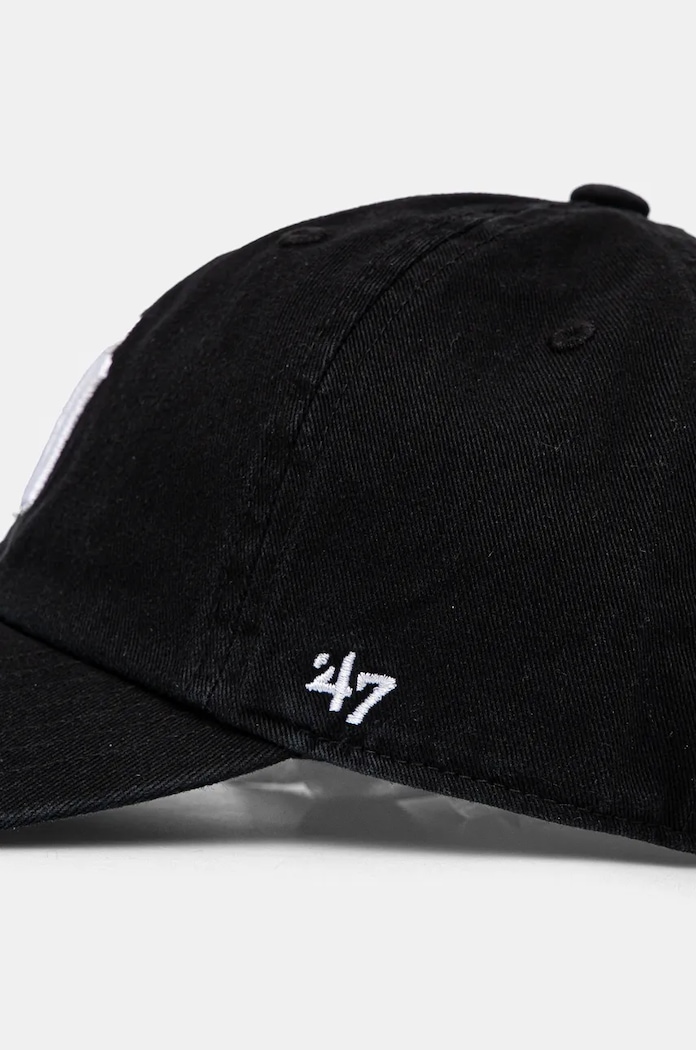 Dětská bavlněná kšiltovka 47 brand MLB New York Yankees B.NLRGW17GWS.BKC.KIDS černá AW24