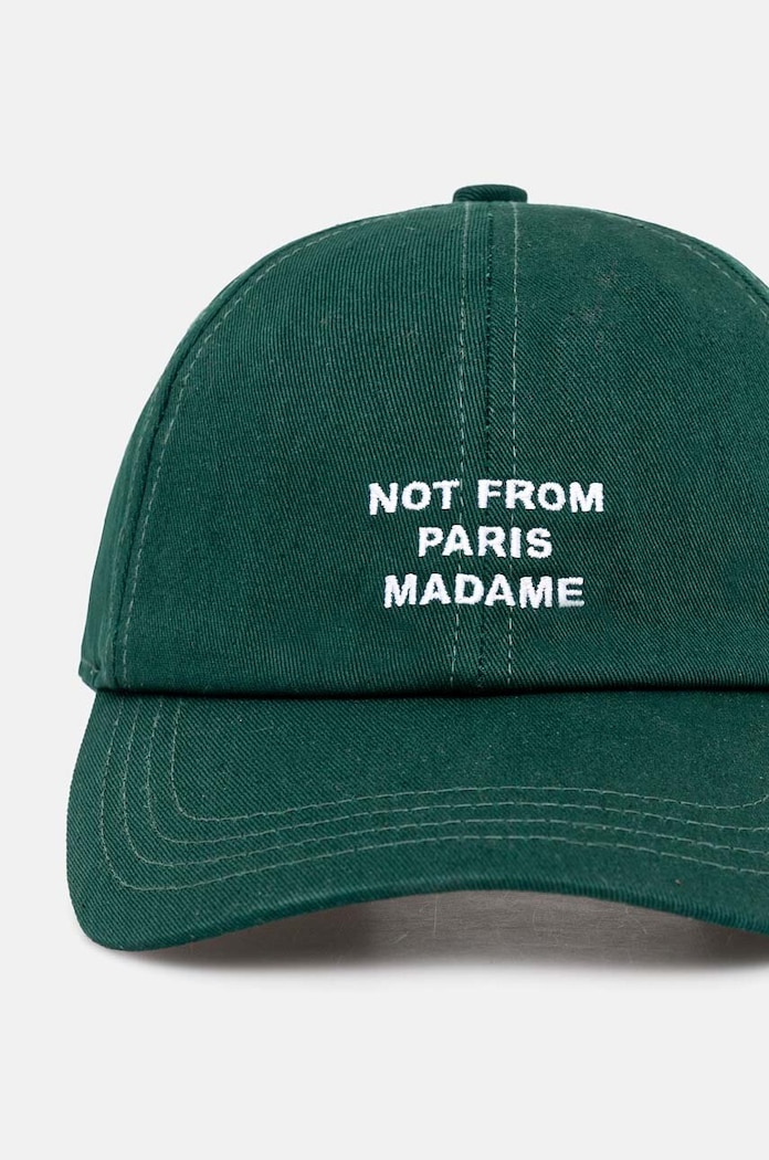 Bavlněná baseballová čepice Drôle de Monsieur La Casquette Slogan PERM.CP151.CO138.DGN zelená AW24