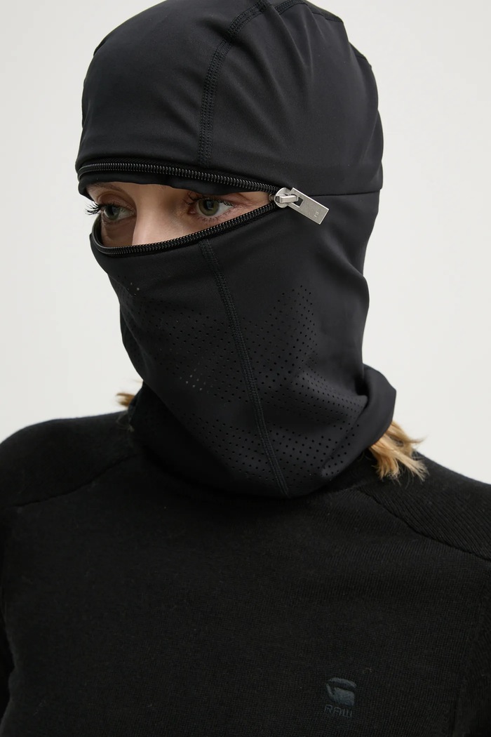 Kukla Heliot Emil černá AW24.16.109.BLK01