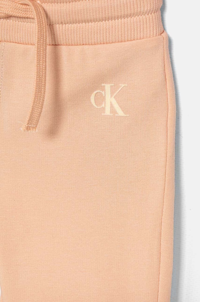 Calvin Klein Jeans dres niemowlęcy pomarańczowy IN0IN00213.G.9BYH