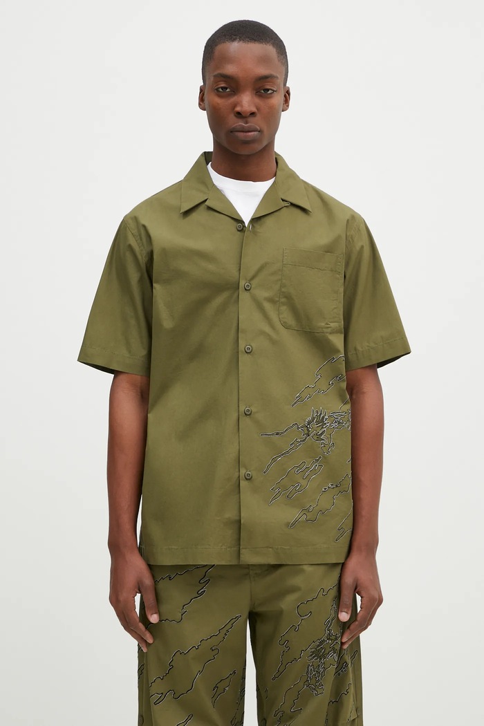 Βαμβακερό πουκάμισο Maharishi Dpm: Sparse Bonsai Camo Shirt κανονικό πράσινο 5336.OLIVE