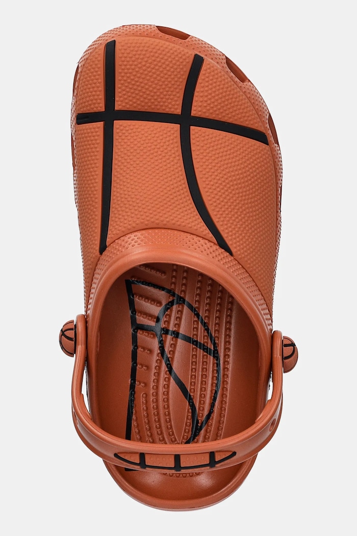 Detské šľapky Crocs CLASSIC BASKETBALL CLOG oranžová 210156.CLASSIC.BASKETBA