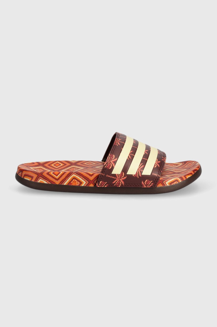 Pantofle adidas Adilette IH2136 hnědá AW24