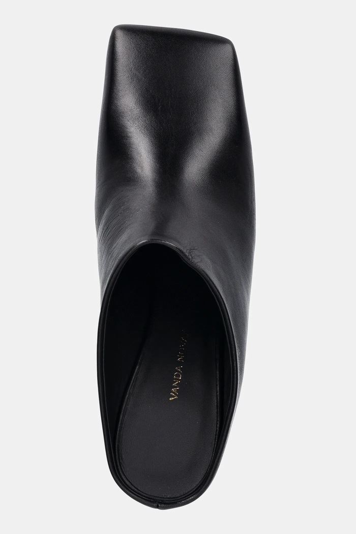 Δερμάτινα mules Vanda Novak Donna μαύρο Donna.Deep.Black