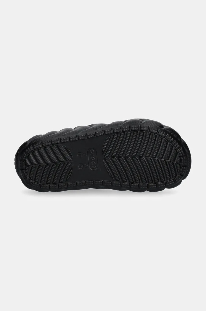 Crocs sliders Classic Cozzy Overpuff Sandal 210074.001 black