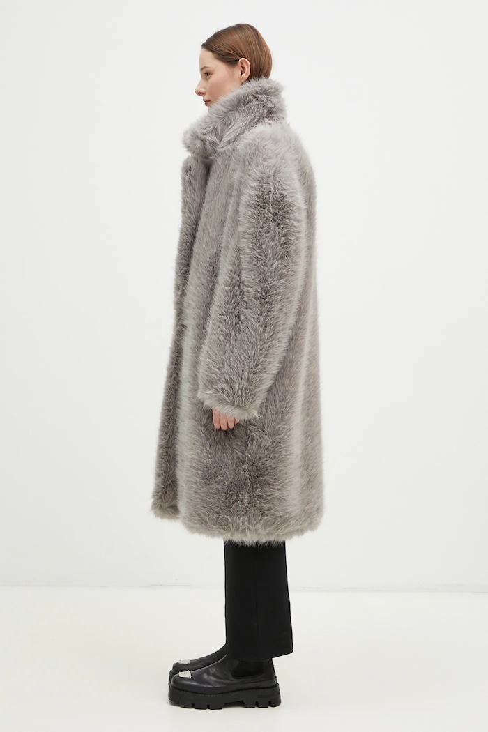 Пальто Sportmax Manico 2422906012600 серый AW24