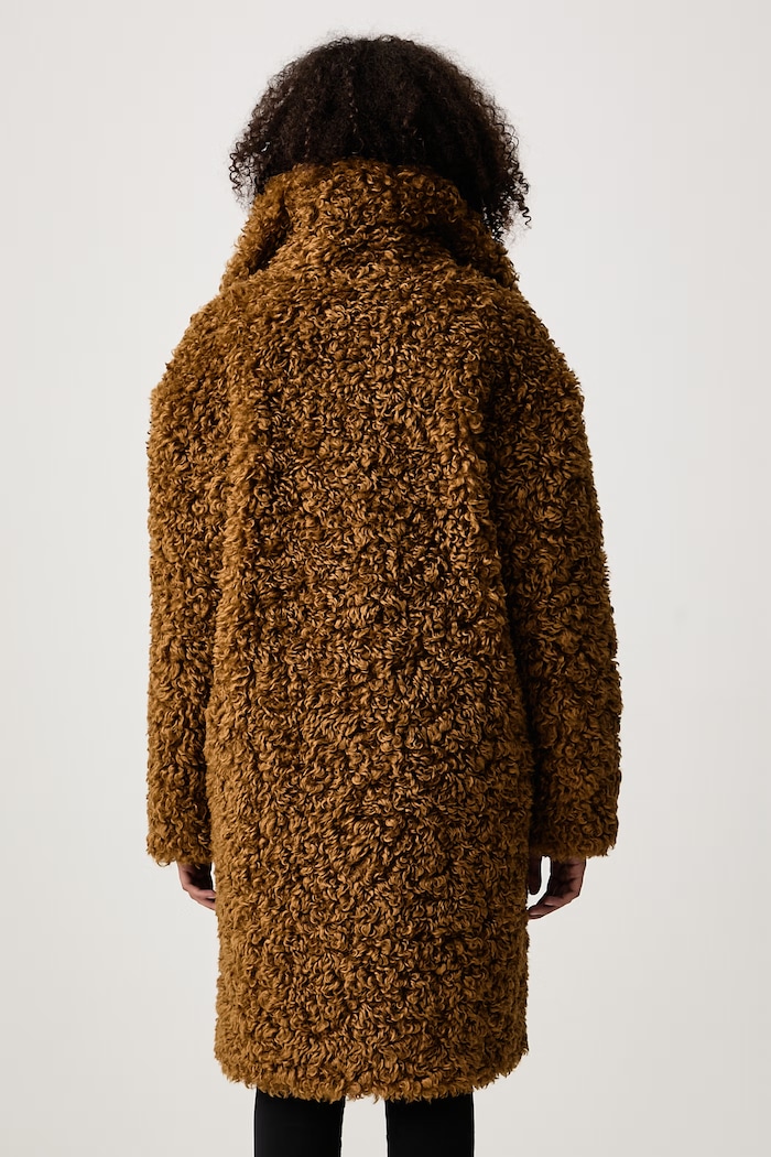 Odzież Stand Studio Płaszcz ze sztucznego futra damski Camille Cocoon Coat 61137.9061 brązowy