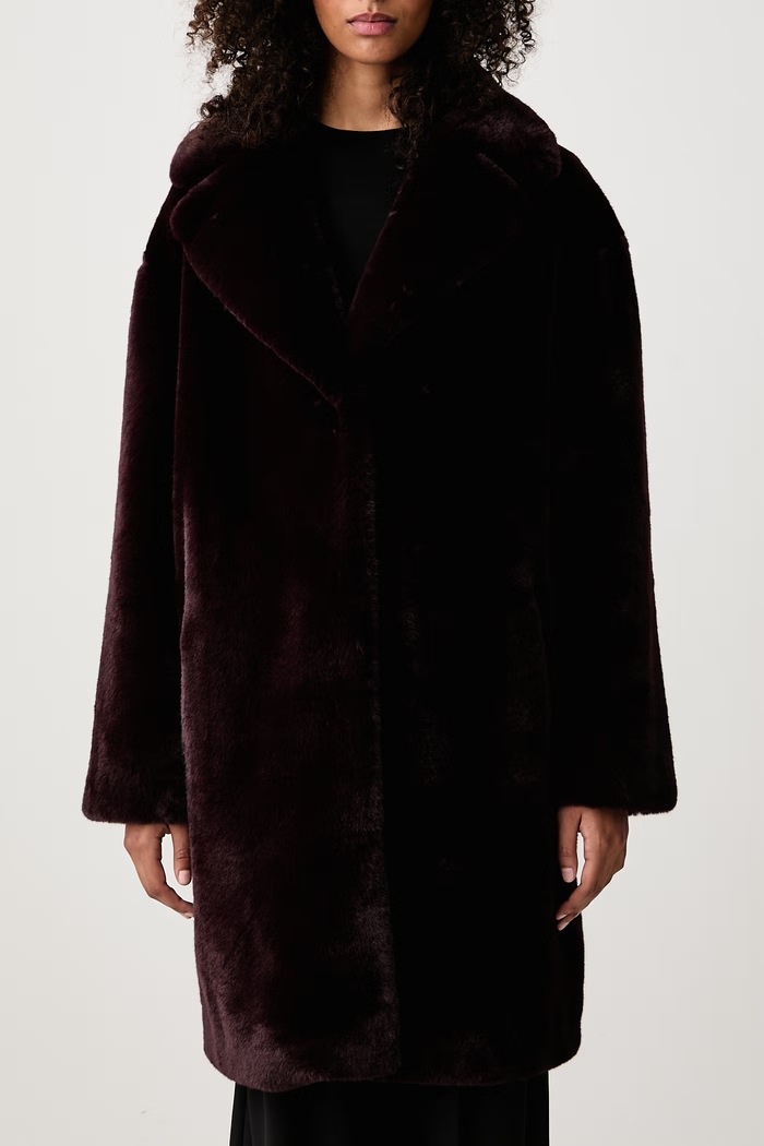 Płaszcz ze sztucznego futra damski Camille Cocoon Coat Stand Studio bordowy 61137.9070