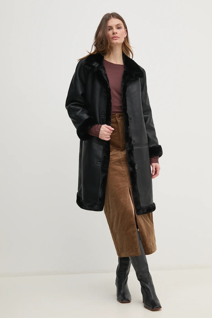 Pedro del Hierro płaszcz 7528338 czarny AW24