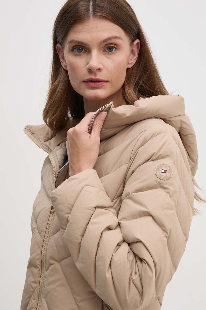 Tommy Hilfiger kurtka puchowa beżowy WW0WW42623