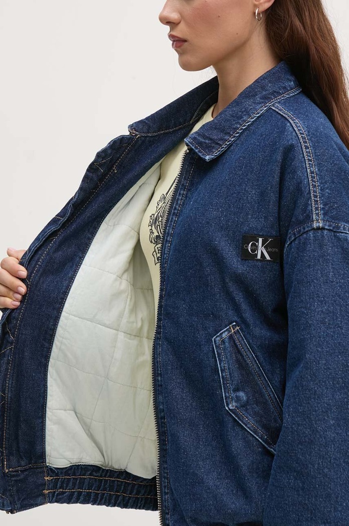 Traper jakna Calvin Klein Jeans J20J224717