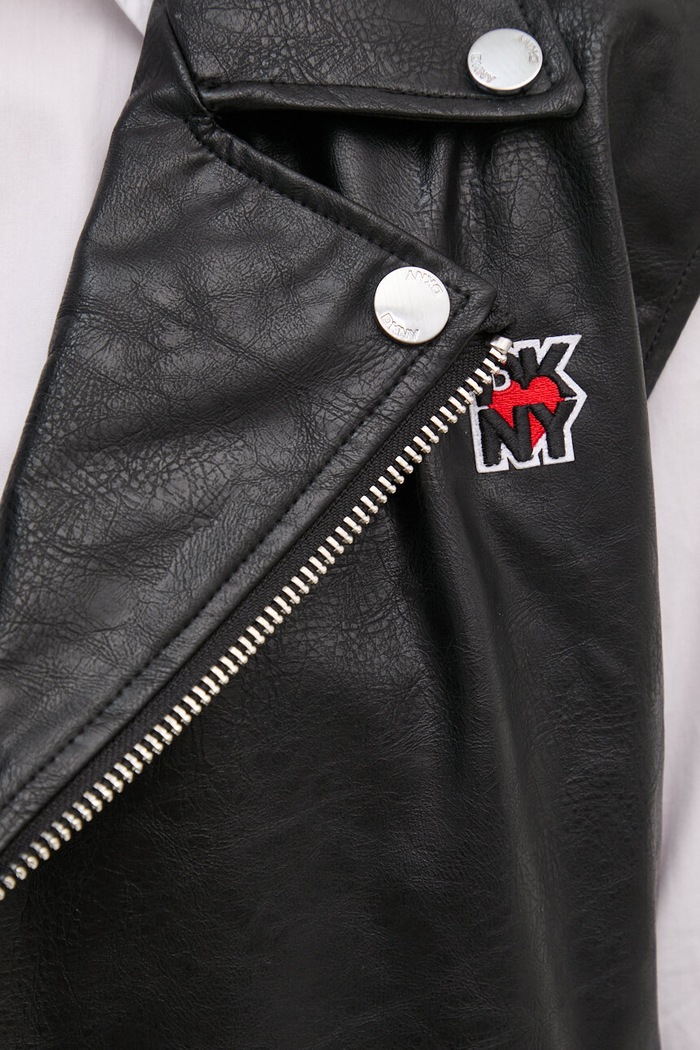 Vesta Dkny D2E4A110 černá