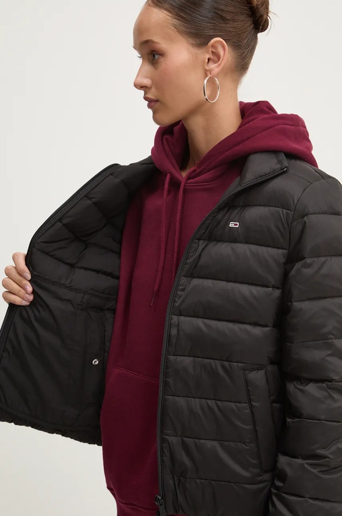 Tommy Jeans kurtka DW0DW17746