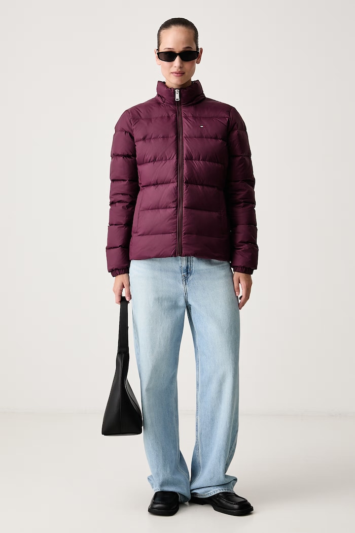 Tommy Jeans Péřová bunda dámská DW0DW18312 burgundské AW25