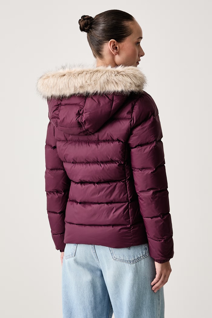 Oblečení Tommy Jeans Péřová bunda dámská DW0DW18312 burgundské