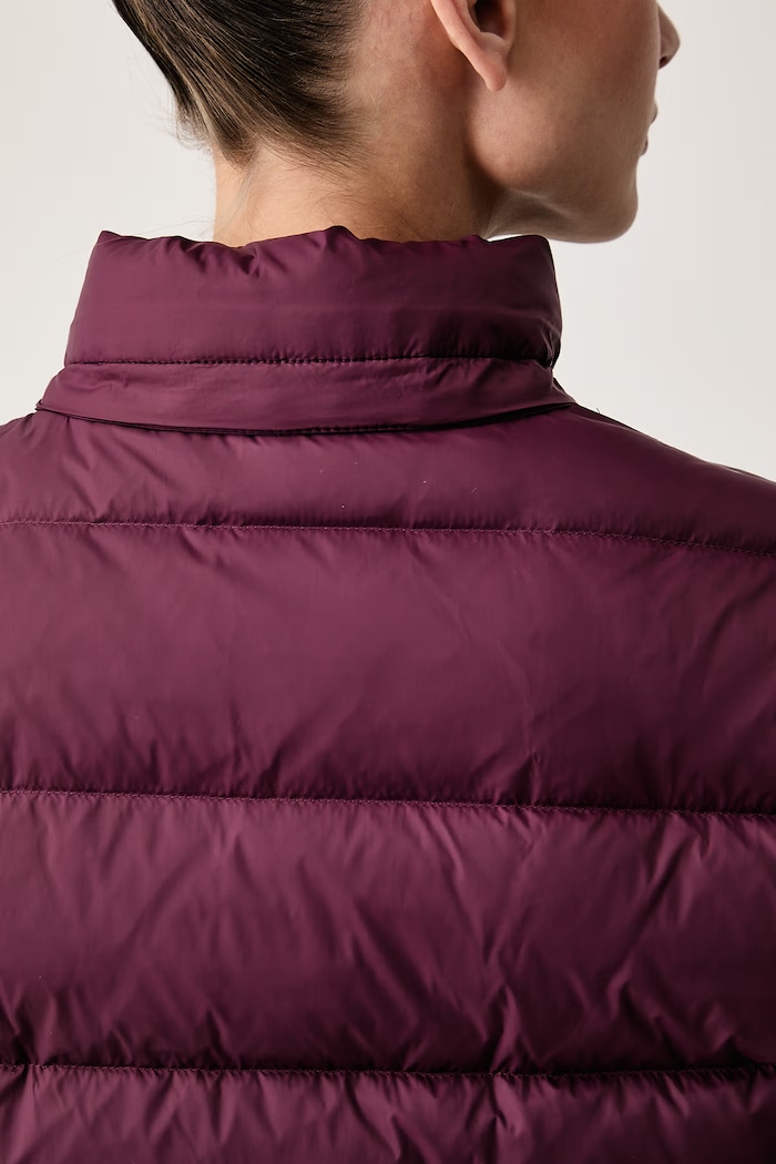 Péřová bunda dámská Tommy Jeans burgundské DW0DW18312