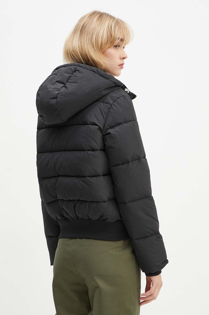 Дрехи Яке Armani Exchange XW000033.AF10248 черен