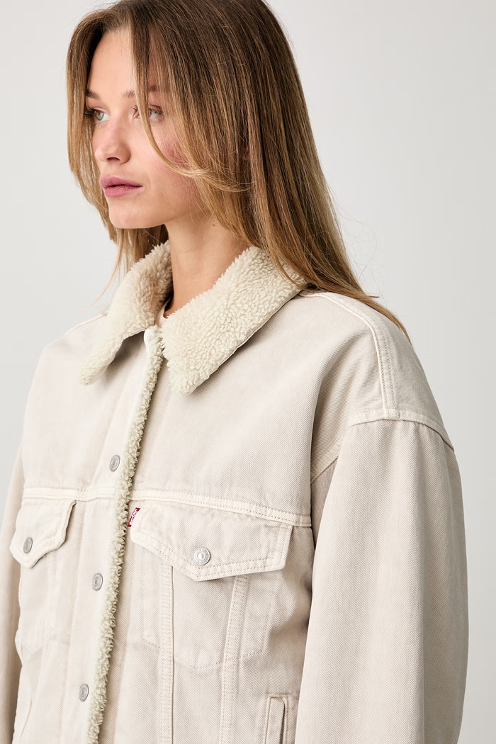 Levi's jeans jakna ženska denim 90S SHERPA bež A4435
