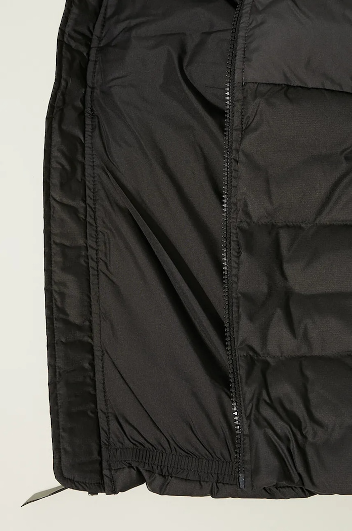 Елек The North Face Saikuru Vest NF0A89JFKT01 черен