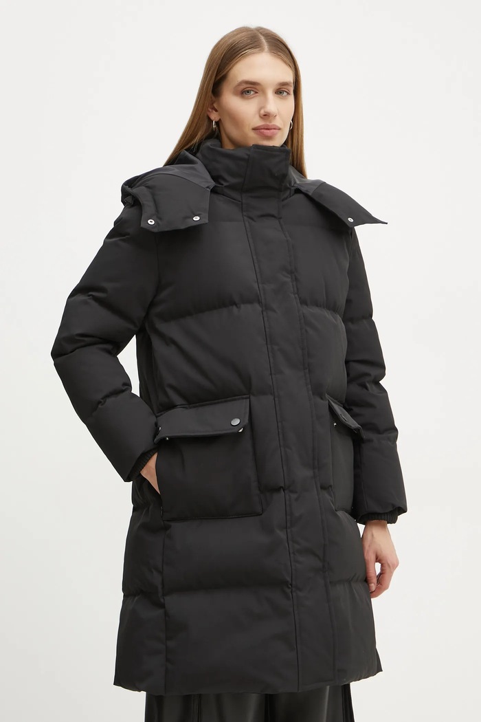 Péřová bunda Guess BELKISA s podšívkou černá W4BL0B.WGJR2
