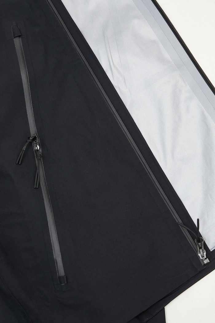 MM6 Maison Margiela jacket x Salomon S52AM0310.M35200 black