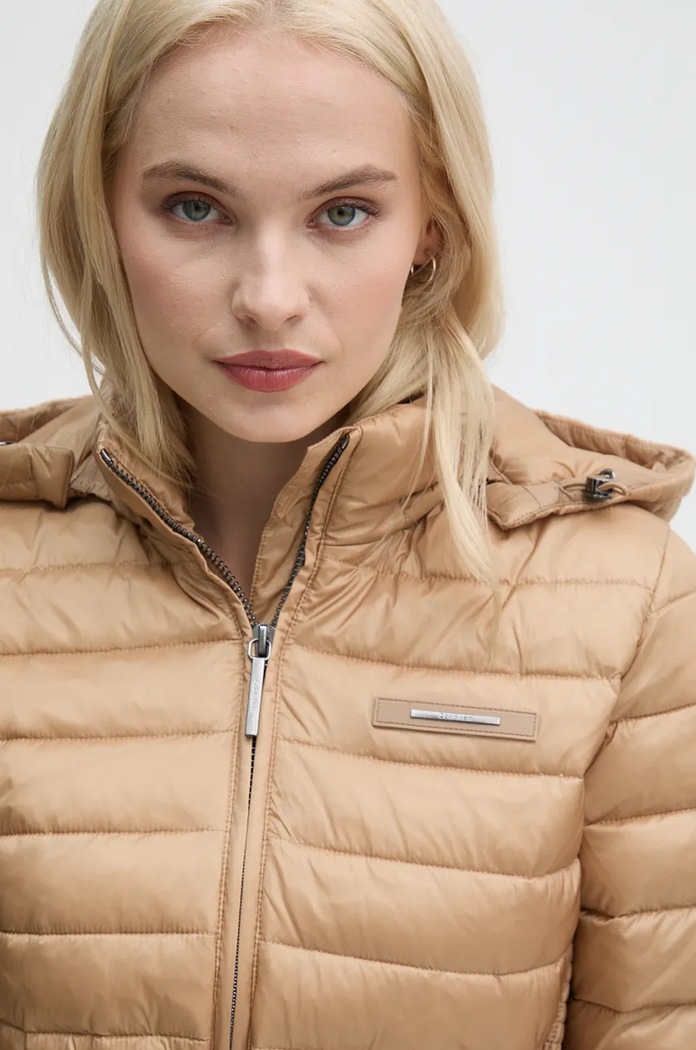 Яке Calvin Klein бежов K20K207731
