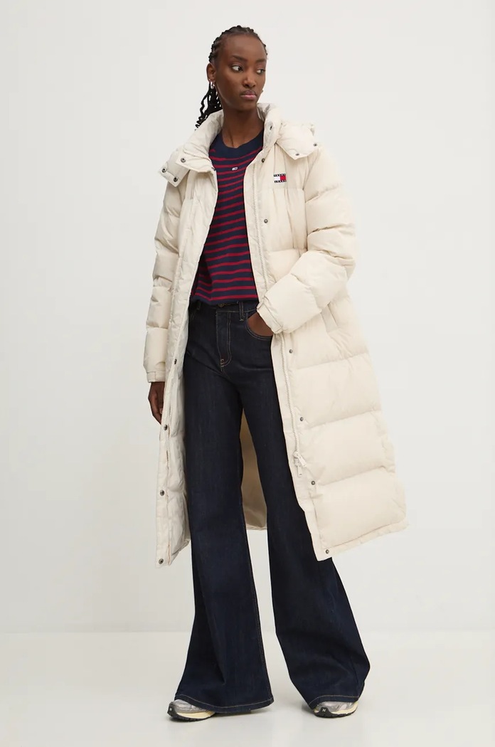 Pernata jakna Tommy Jeans Planet friendly bež DW0DW18860