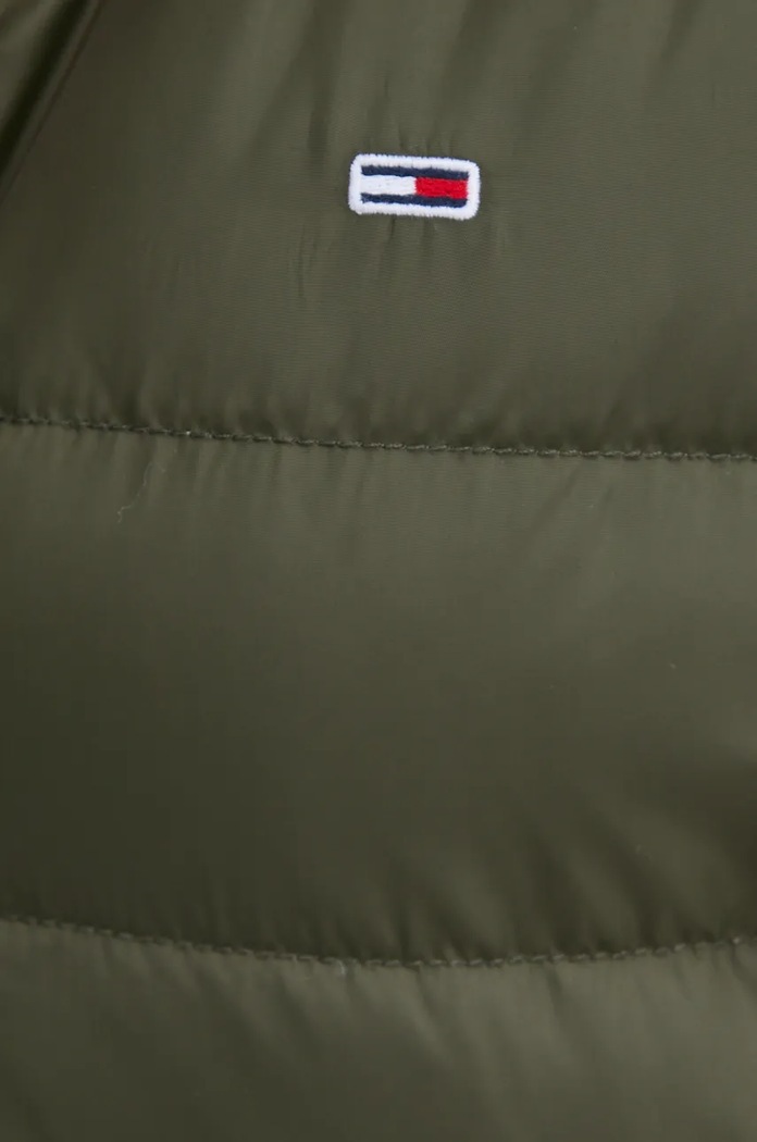 Péřová bunda Tommy Jeans DW0DW18864 zelená