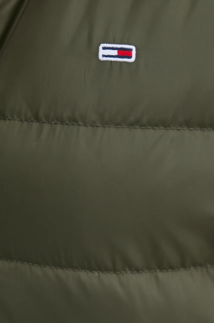 Péřová bunda Tommy Jeans DW0DW18864 zelená