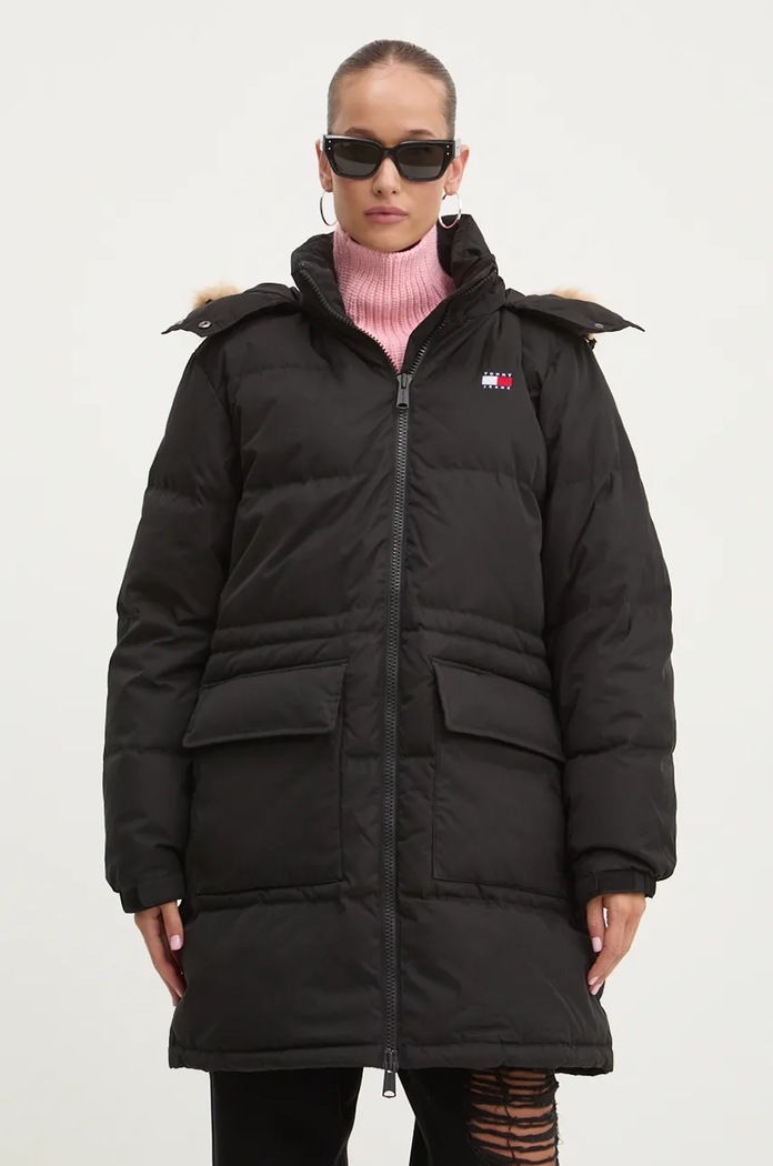 Пухено яке Tommy Jeans с изолация черен DW0DW18821