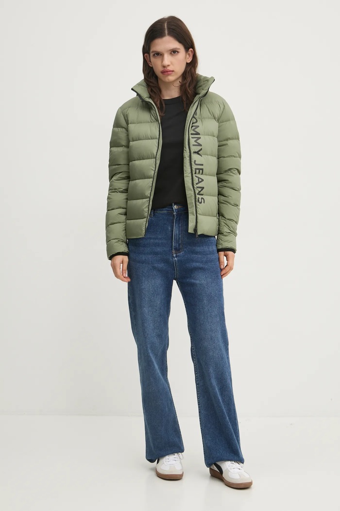 Páperová bunda Tommy Jeans DW0DW20388 zelená SS25