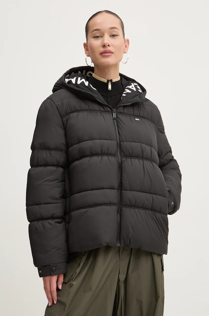 Bunda Tommy Jeans s podšívkou černá DW0DW20389
