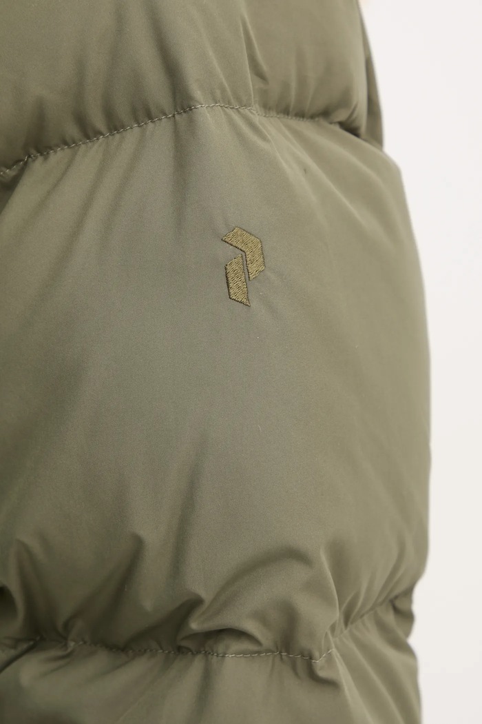 Péřová bunda Peak Performance Quiver G79931