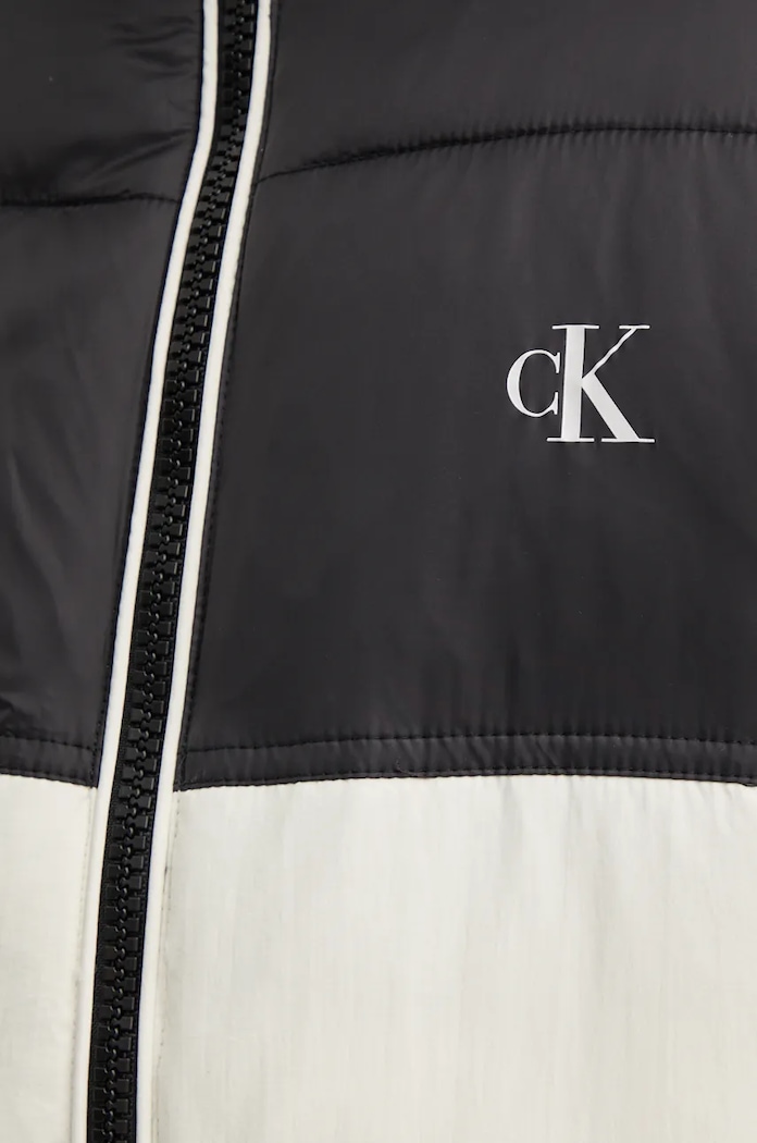 Bunda Calvin Klein Jeans J30J325584 čierna