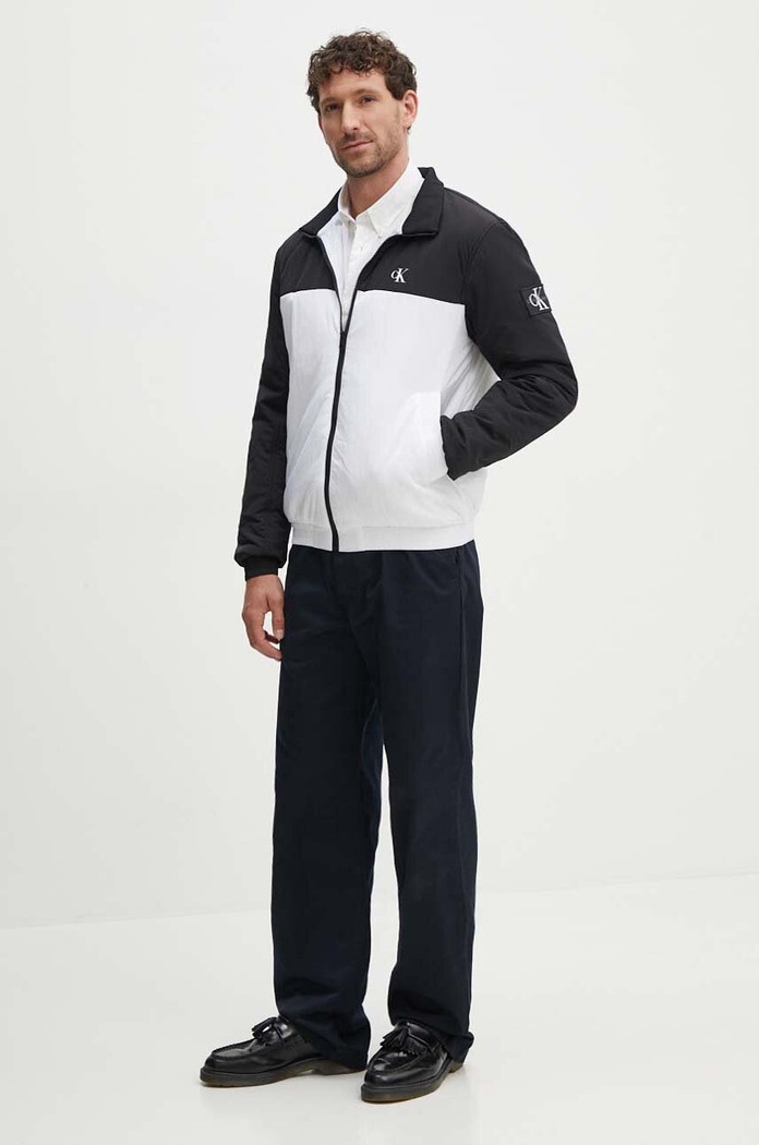 Calvin Klein Jeans kurtka bomber J30J325592 biały NC24