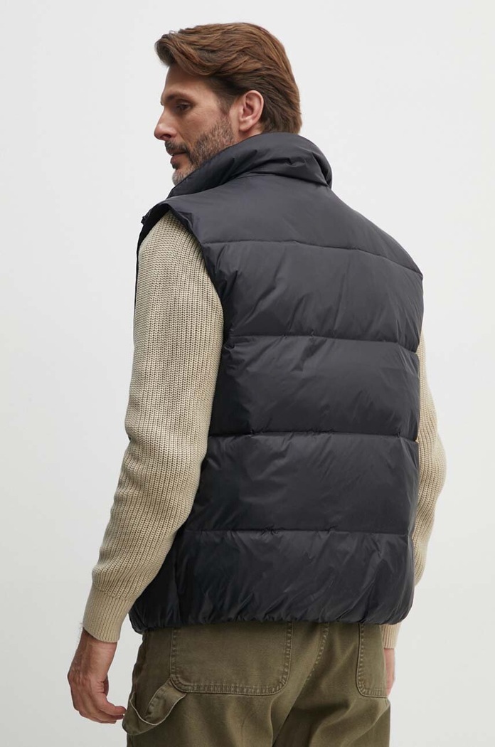 Oblečenie Páperová vesta Calvin Klein Jeans J30J325901 čierna