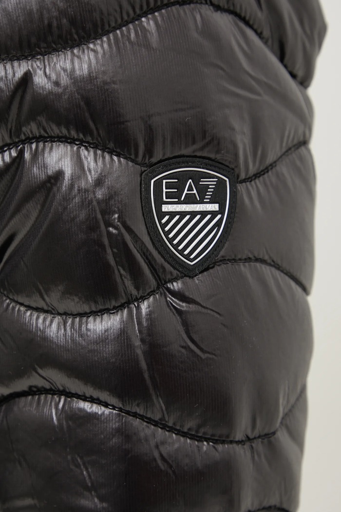 Спортивная куртка EA7 Emporio Armani PNHTZ.6DPB47.1200