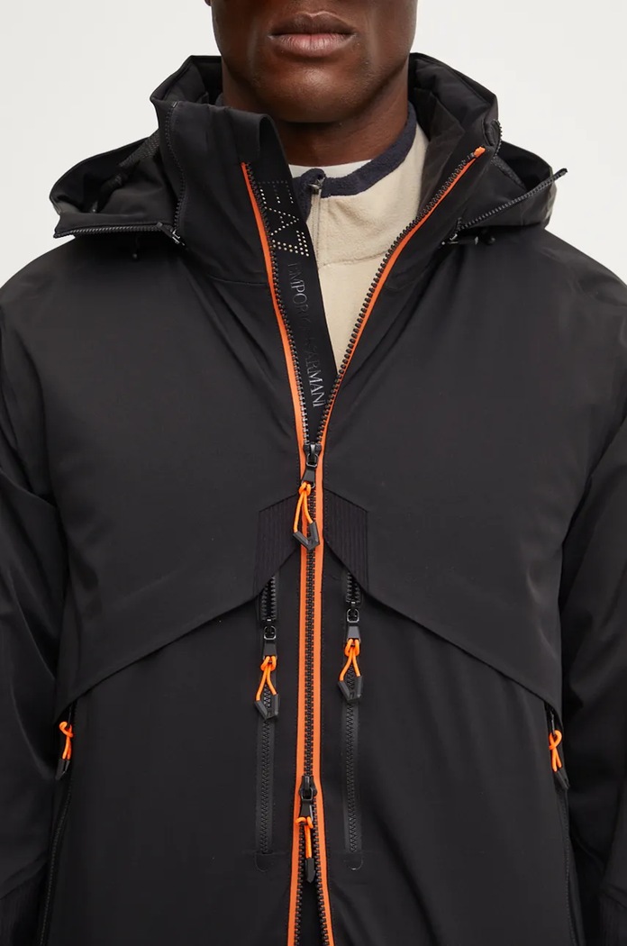 Lyžařská bunda EA7 Emporio Armani Kitzbuhel Protectum Logo černá PNCJZ.6DPG16.1200
