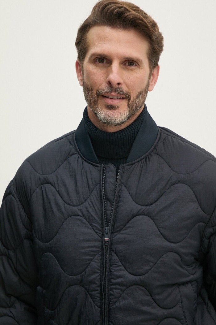 Bomber bunda Tommy Hilfiger MW0MW37341 námořnická modř
