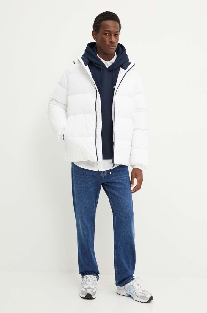 Пухено яке Tommy Jeans DM0DM19786 бял AW25