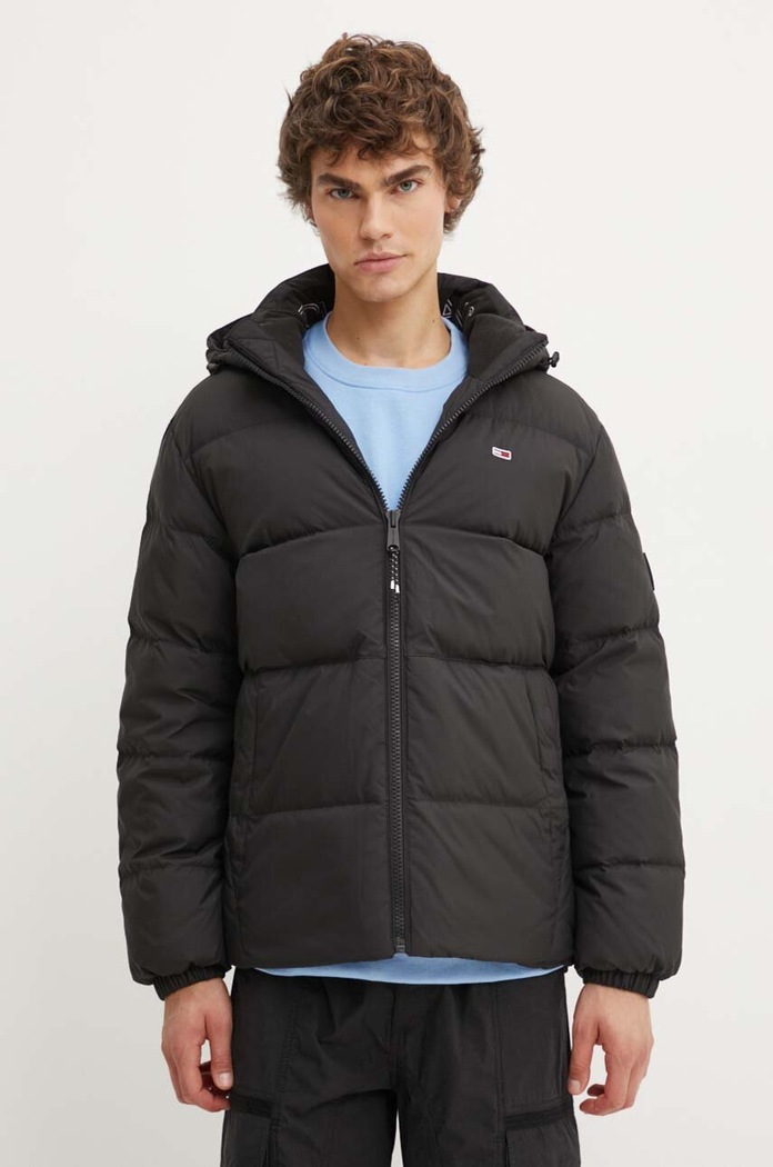 Tommy Jeans pehelydzseki pehelytoll fekete DM0DM19786