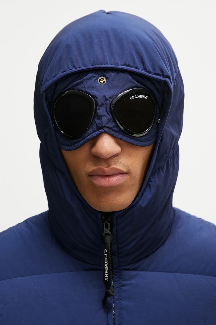 C.P. Company kurtka Chrome-R Goggle Down Jacket granatowy 17CMOW079A005904G